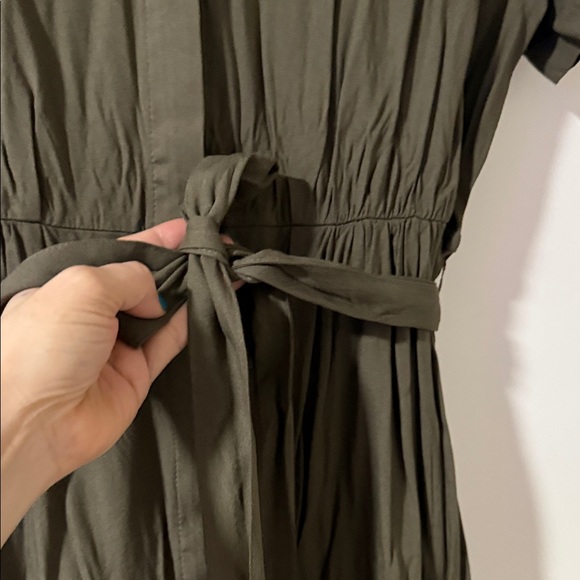 H&M Olive Green Maxi Dress - Picture 2 of 7